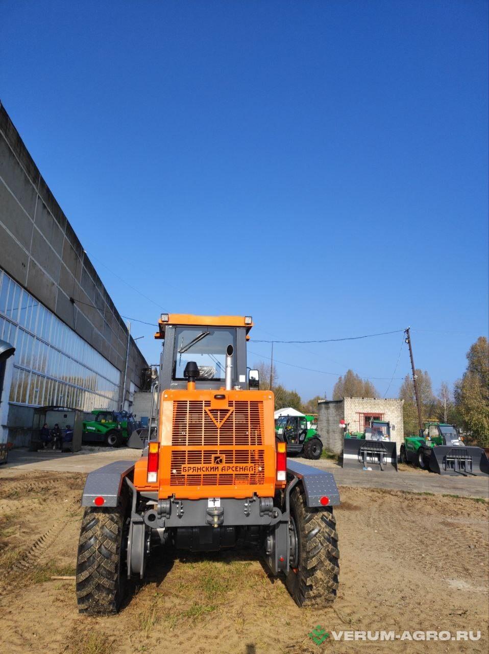 Грейдеры - UMG Автогрейдер ГС-14.02 