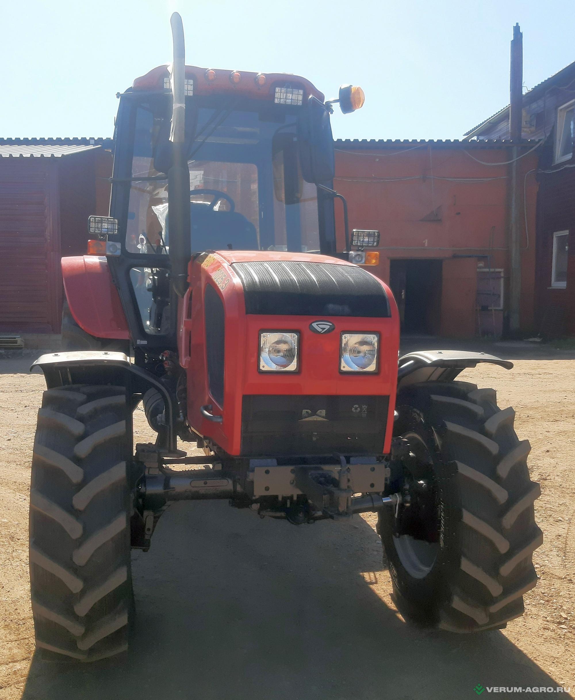 Колесные тракторы - BELARUS 1025.3 001