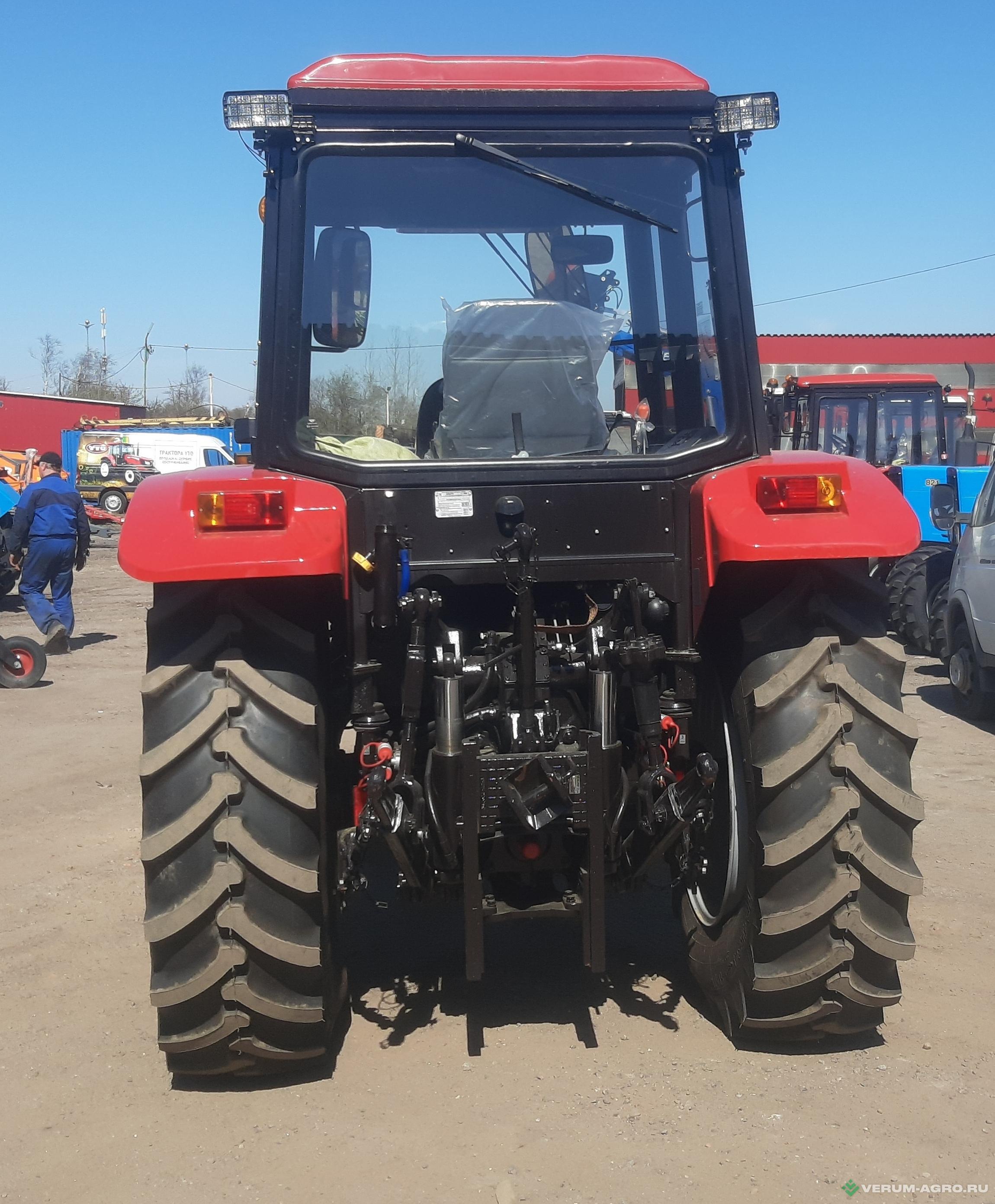 Колесные тракторы - BELARUS 1025.3 001