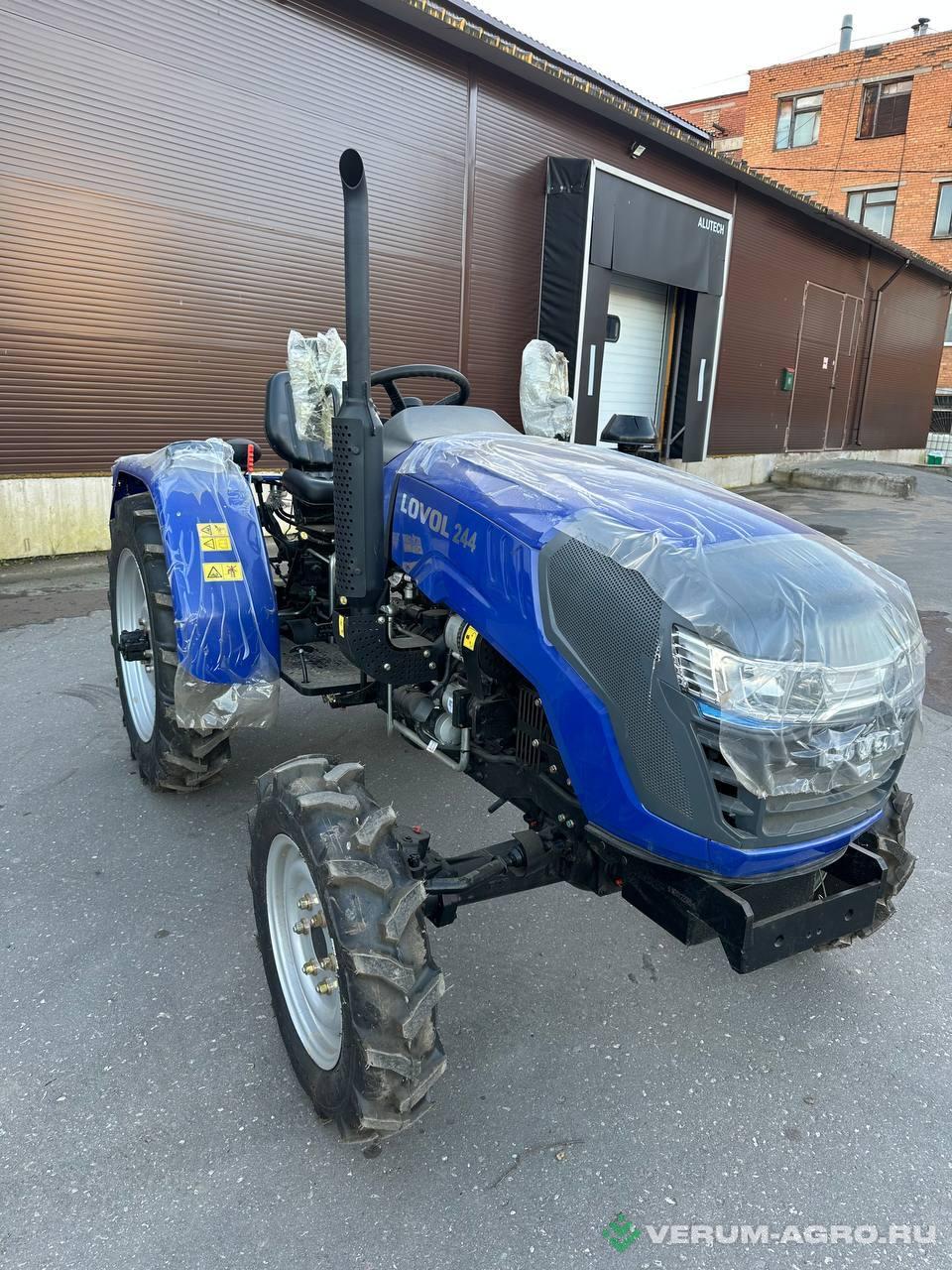 Колесные тракторы - LOVOL TE244 027K