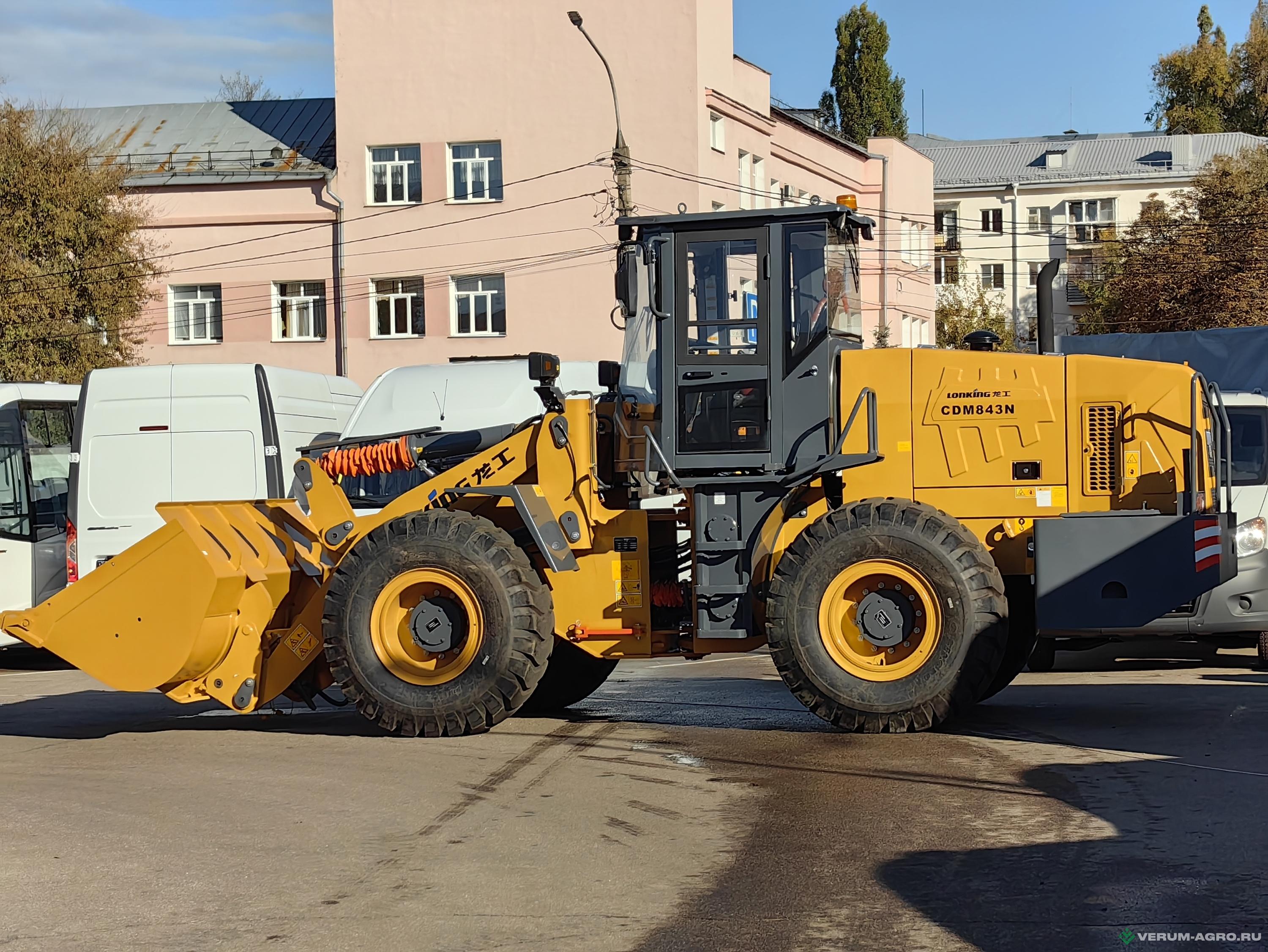 Фронтальные погрузчики - LONKING CDM843N 