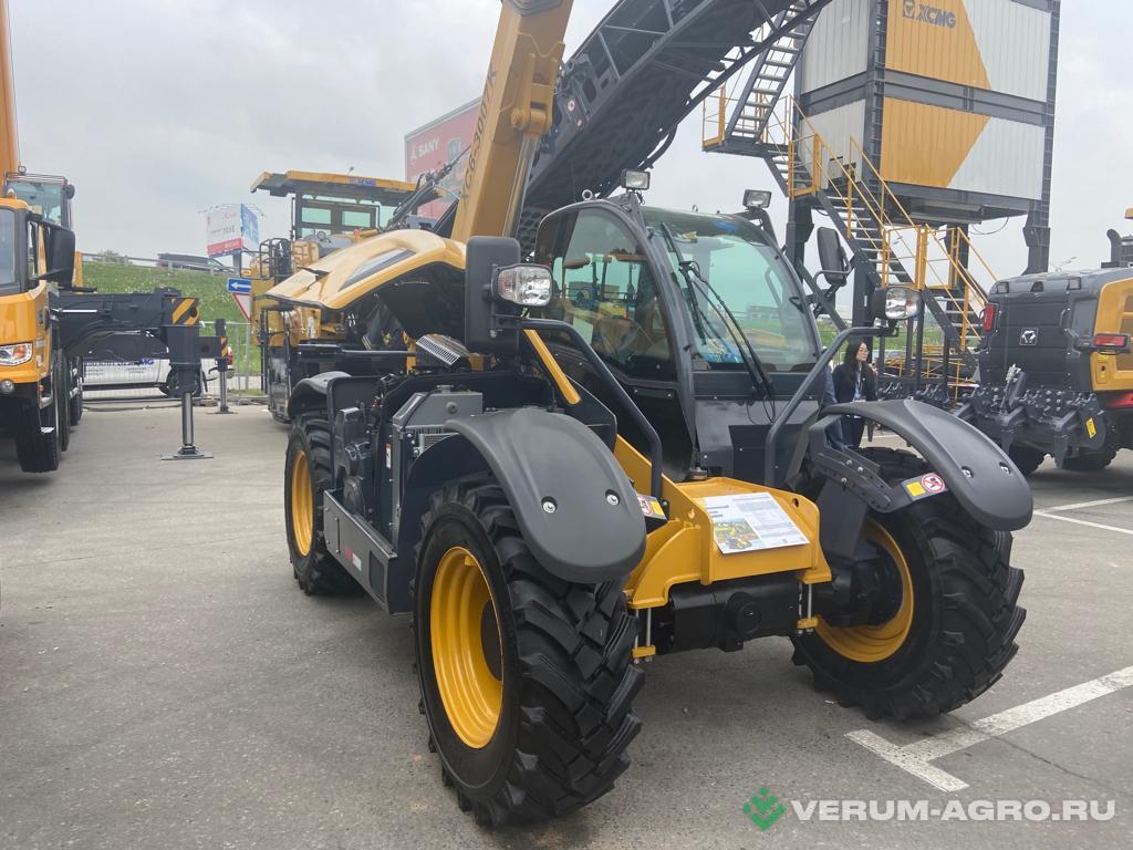 Телескопические погрузчики - XCMG XC6-3007K 