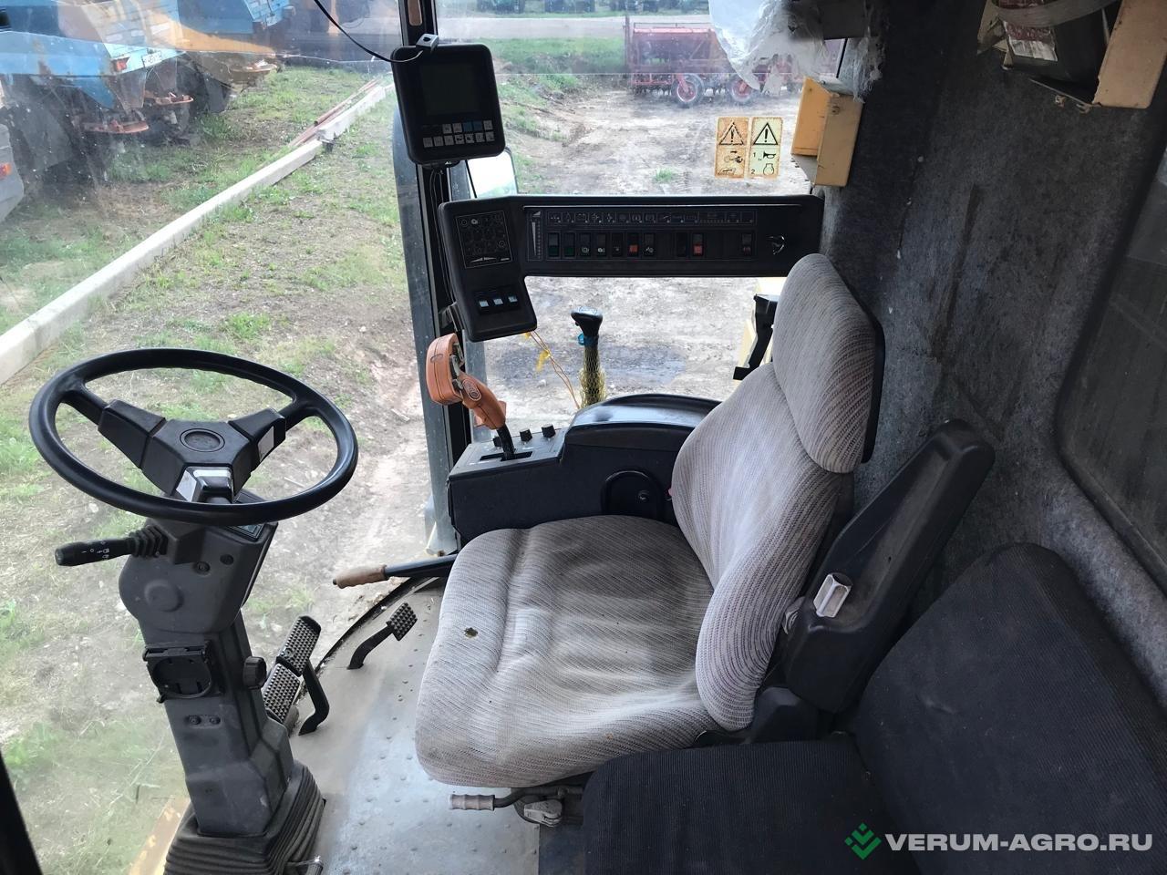 Зерноуборочные комбайны - NEW HOLLAND TX65 Plus 
