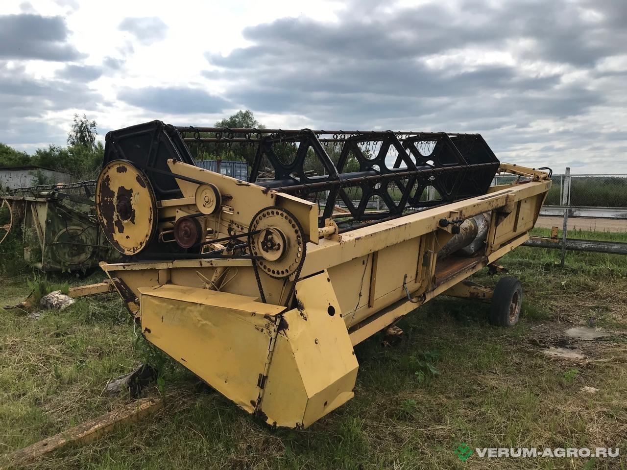 Зерноуборочные комбайны - NEW HOLLAND TX65 Plus 