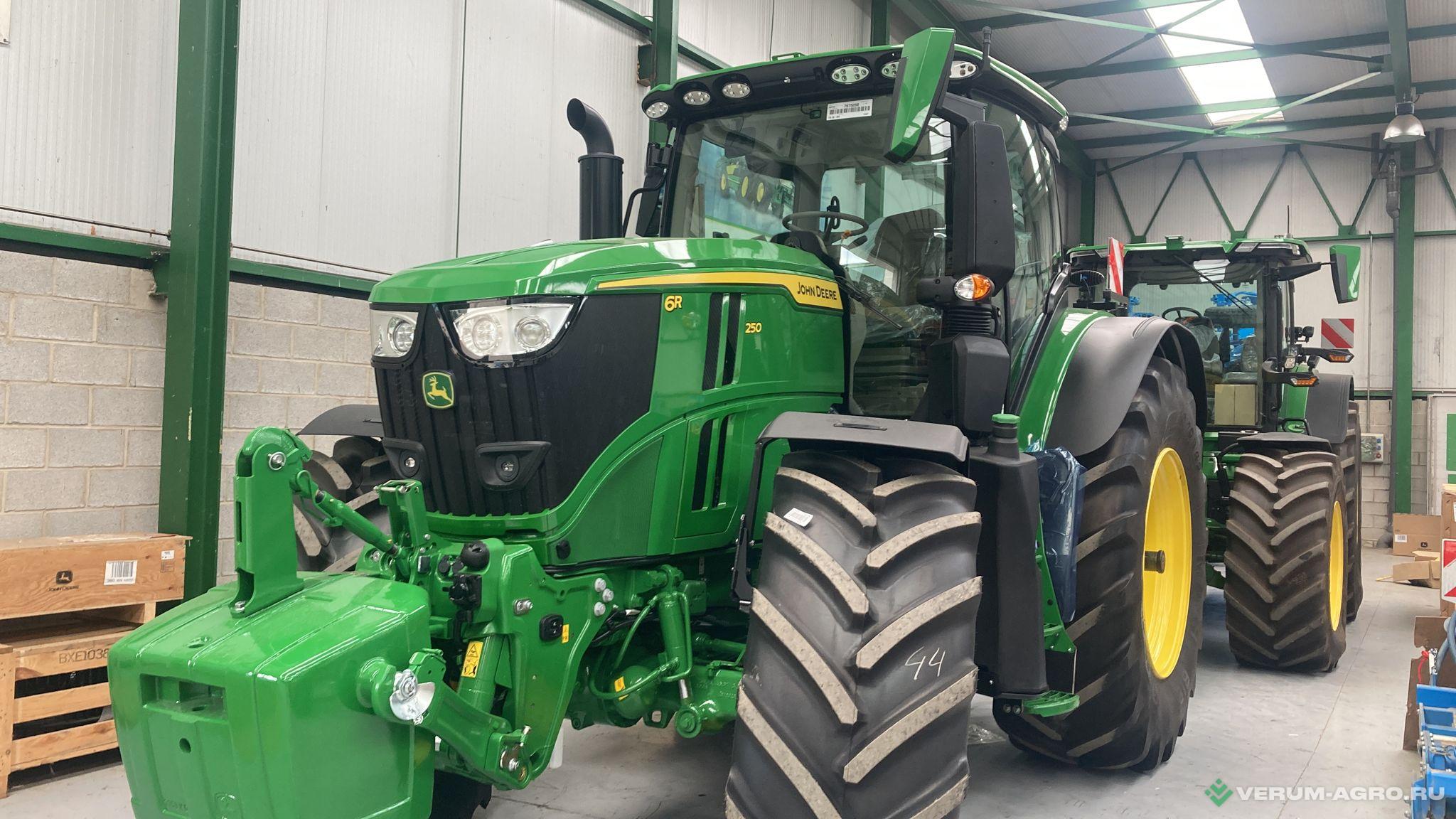 Колесные тракторы - JOHN DEERE 6R250 