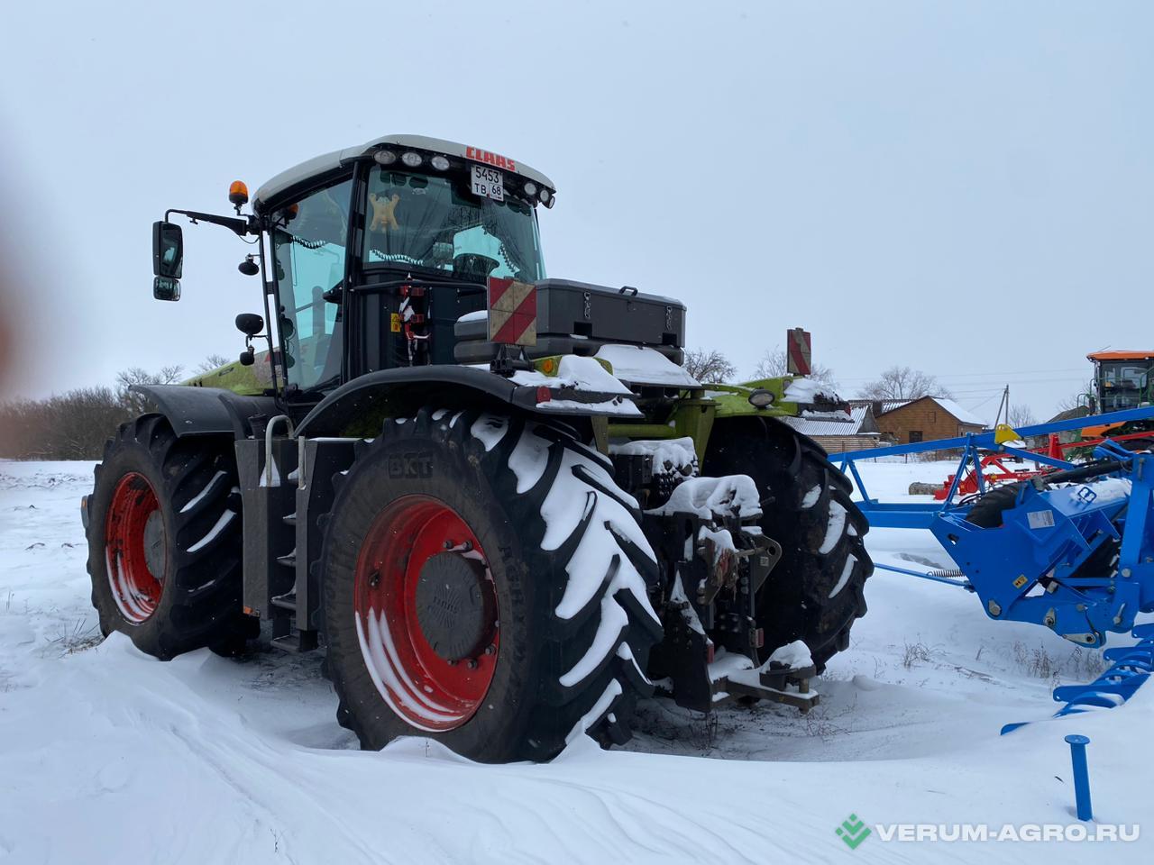 Колесные тракторы - CLAAS XERION 5000 Trac. 