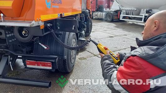 Коммунальные машины - АВТОБАУ МКДМ-7017-К2 МКДМ-7017-К2