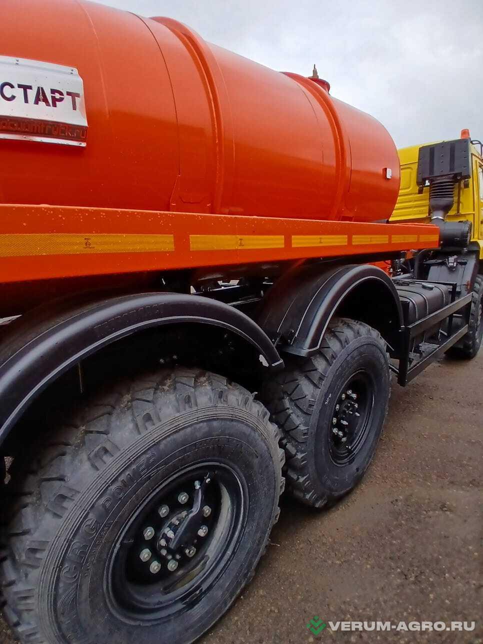 Грузовой автотранспорт - КАМАЗ 43118 Ассенизатор МВ-10
