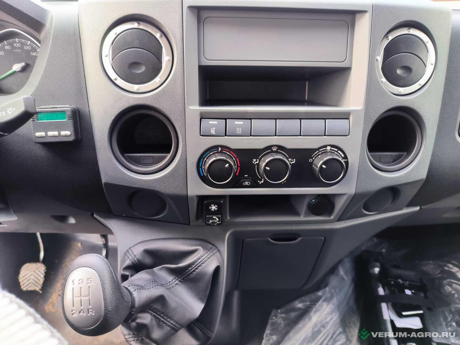 Грузовой автотранспорт - ГАЗ А21R22 