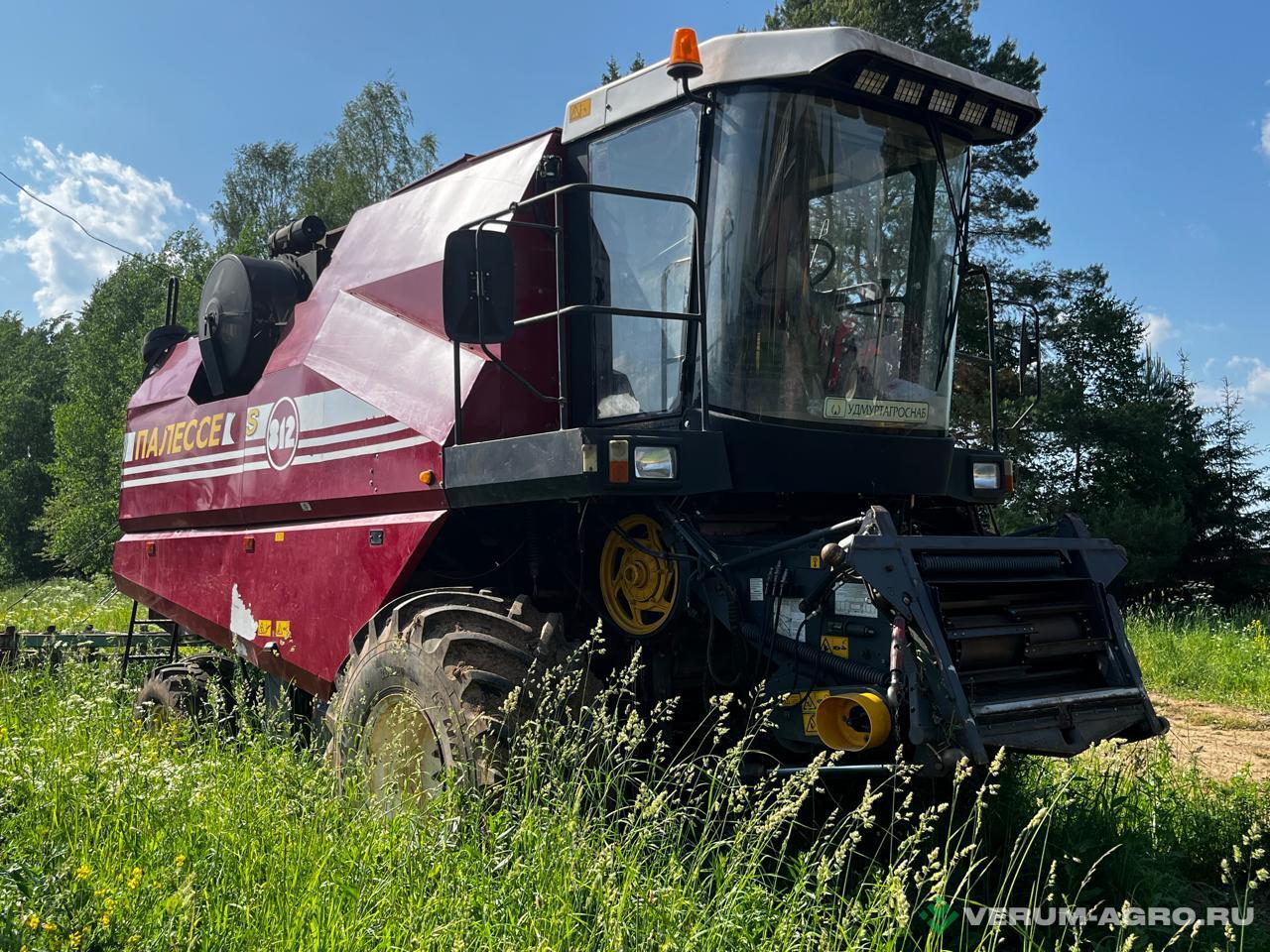 Зерноуборочные комбайны - ГОМСЕЛЬМАШ КЗС 812 