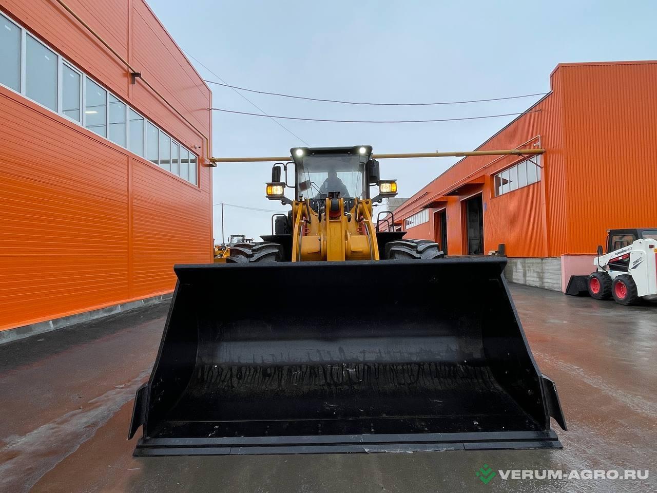 Фронтальные погрузчики - LONKING CDM853 AGRI