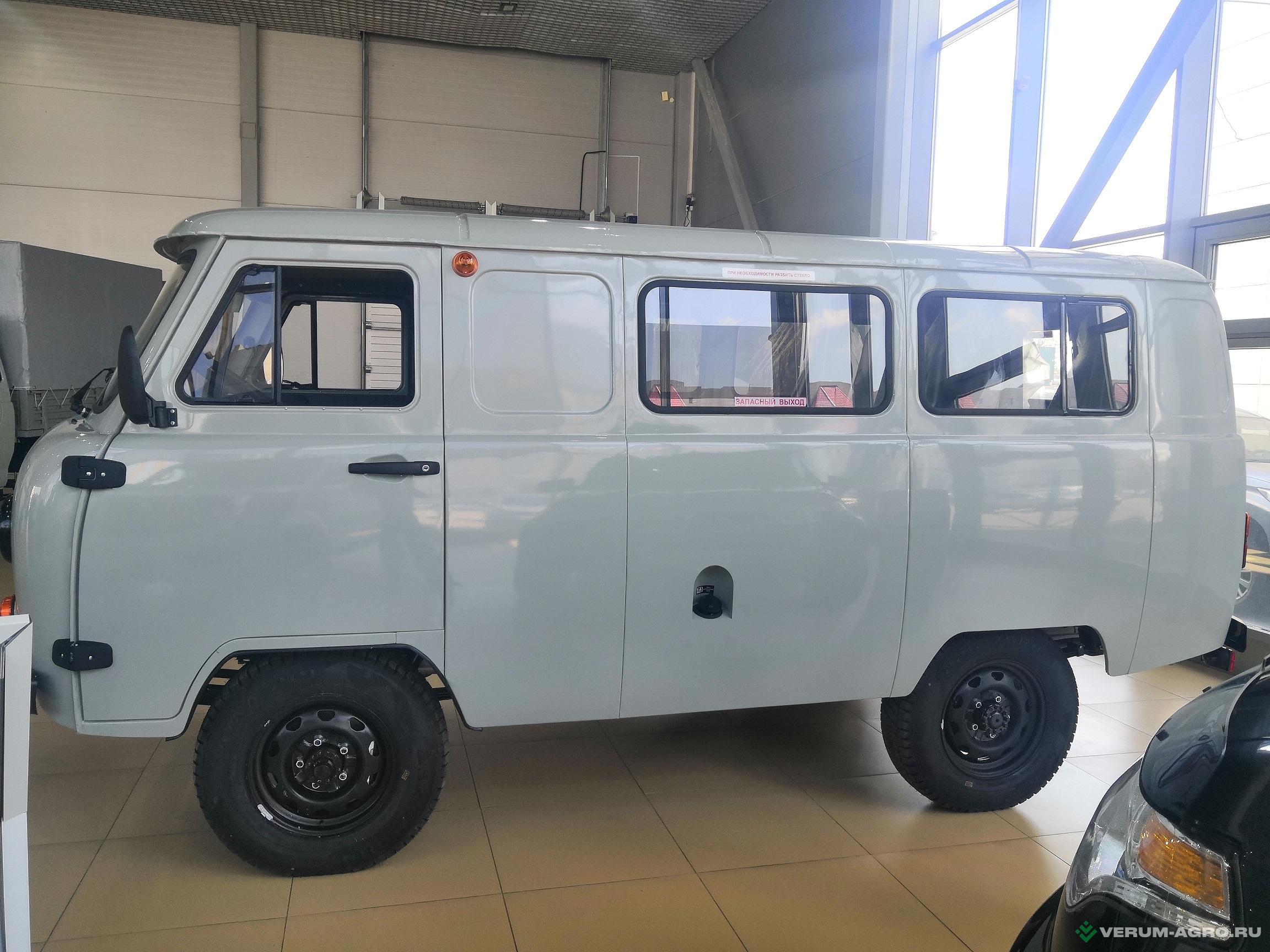 Автобусы - УАЗ 220695-04 120-04