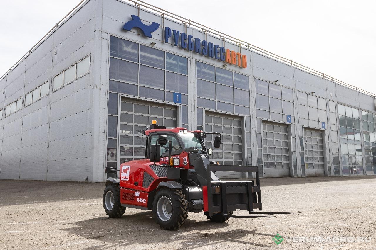 Телескопические погрузчики - BULL TL4512 