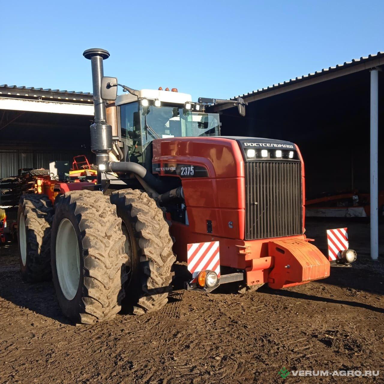 Колесные тракторы - РОСТСЕЛЬМАШ RSM 2375 