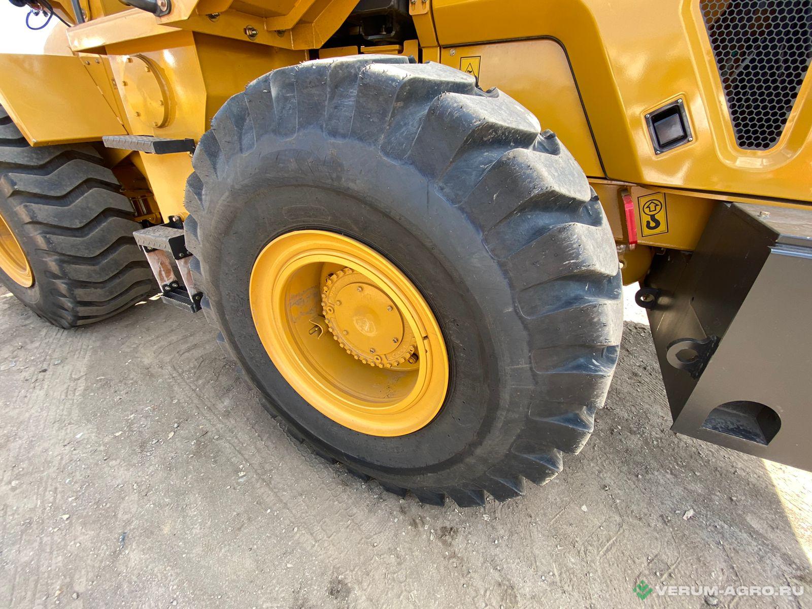 Фронтальные погрузчики - XGMA XG 955N 