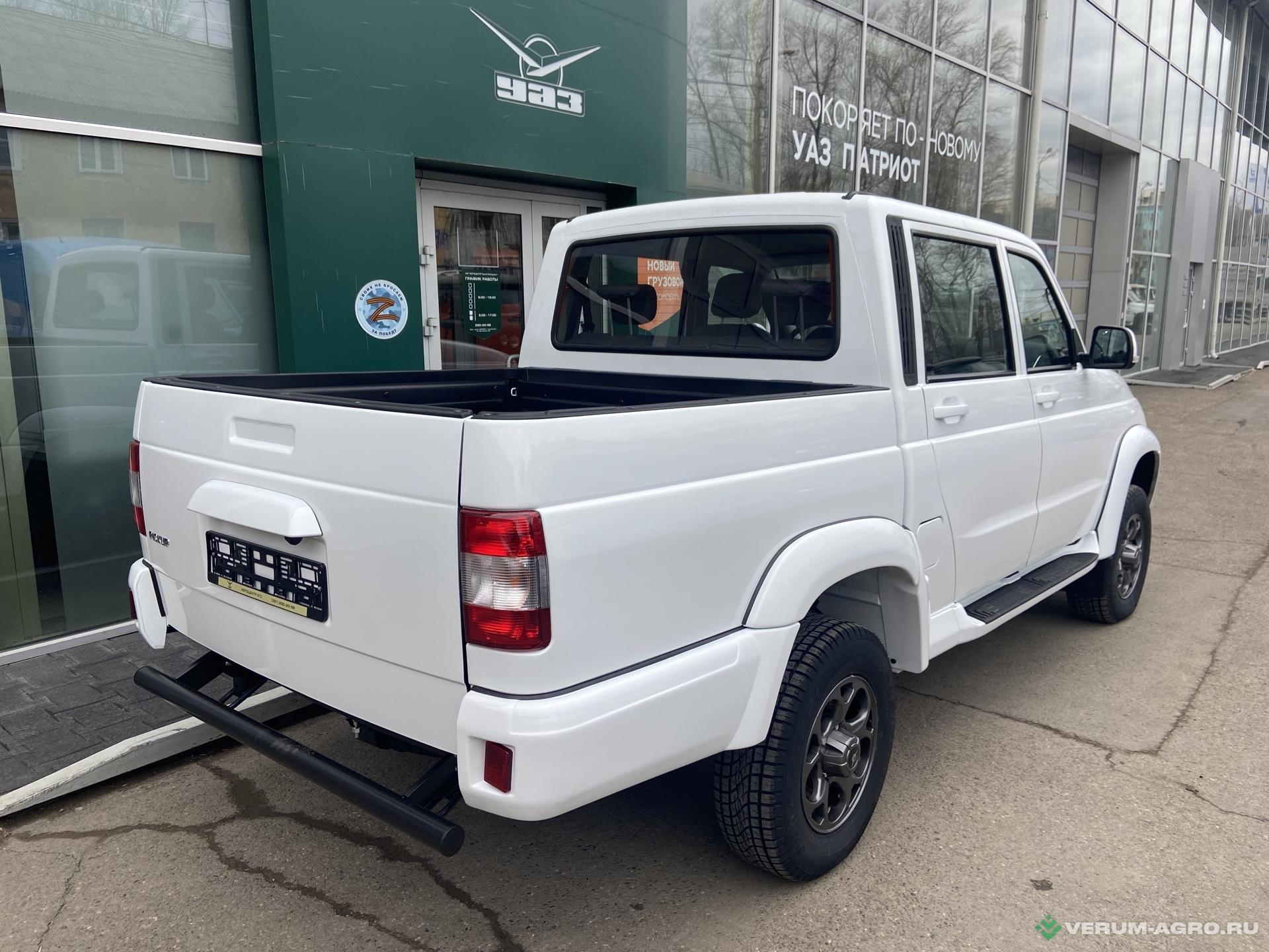 Легковой автотранспорт - УАЗ Пикап Limited