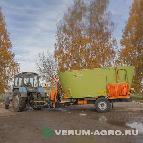 Кормораздатчики-смесители - БЕЛАГРОМАШ СРКВ-13 объем бункера 13 м3 и двумя вертикальными шнеками