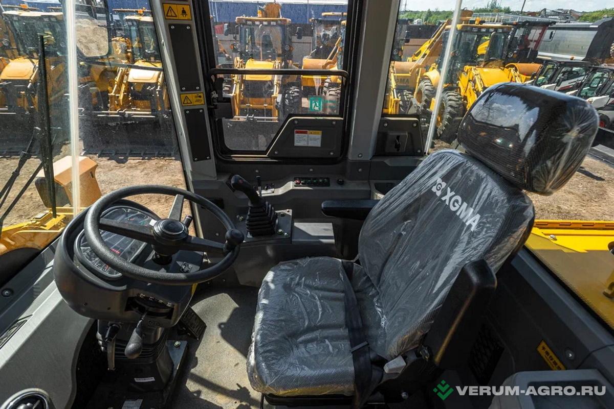 Фронтальные погрузчики - XGMA XG936N 