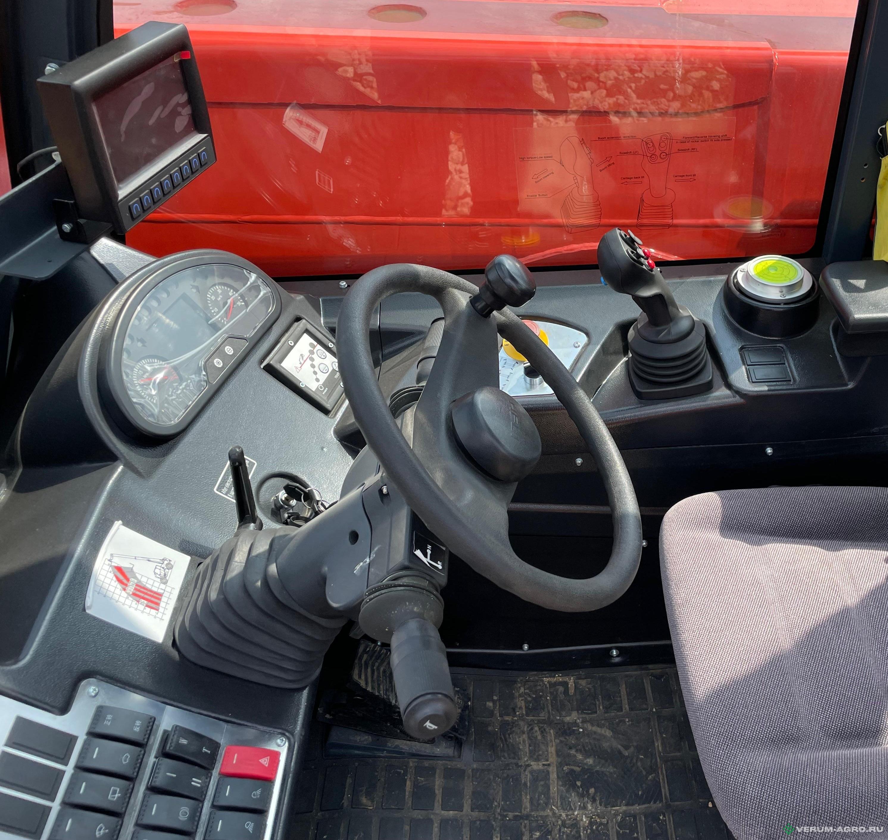 Телескопические погрузчики - HELI 40THCJ13-CU/L 