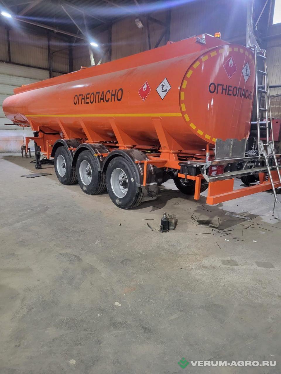 Полуприцепы - ТАНКОЙЛ 2073-0000010 ППЦ для перевозки светлых нефтепродуктов Бензовоз