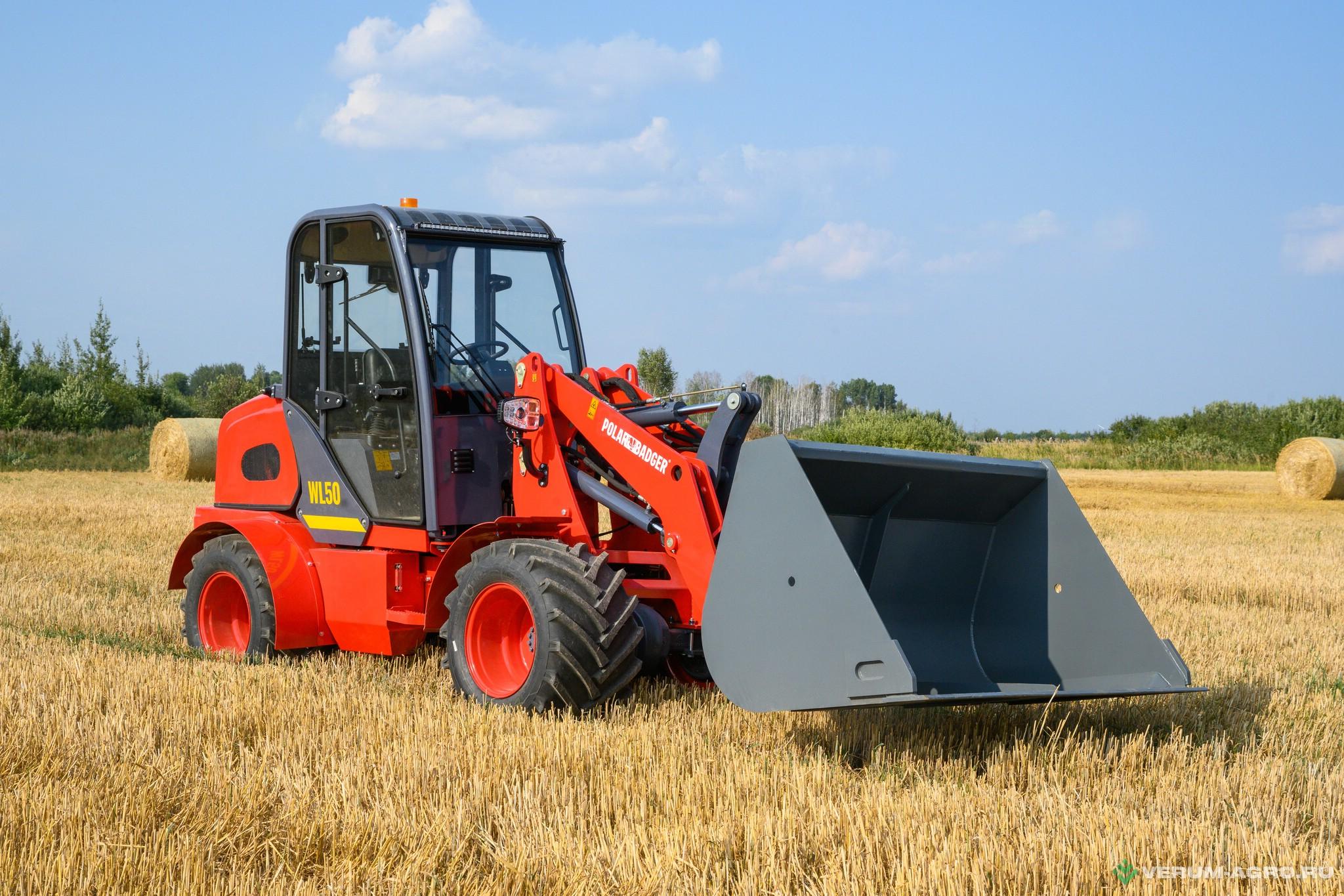 Мини-погрузчики - POLAR BADGER WL50A 