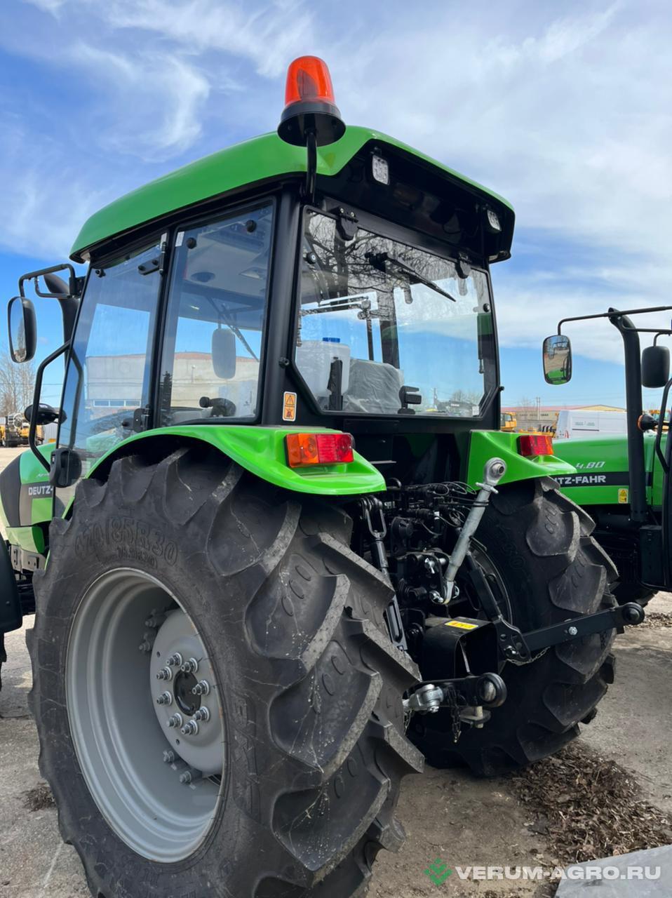 Колесные тракторы - DEUTZ-FAHR AGROLUX 4,80 