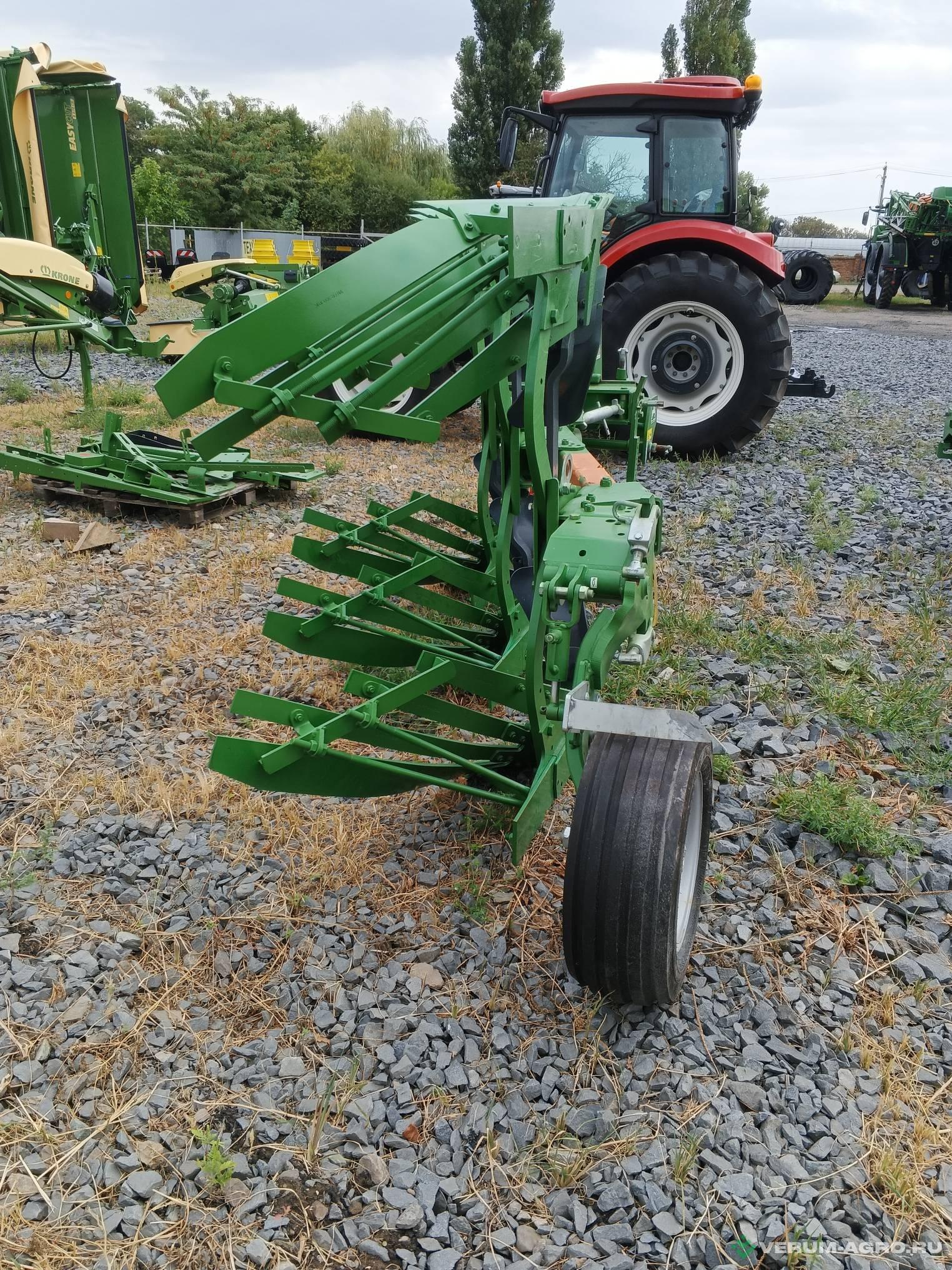 Плуги и глубокорыхлители - AMAZONE Cayros   M 3-950