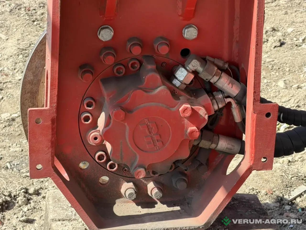 Опрыскиватели самоходные - BARGAM Grimac 4000 с рабочей штангой 36м c девятью рабочими секциями,