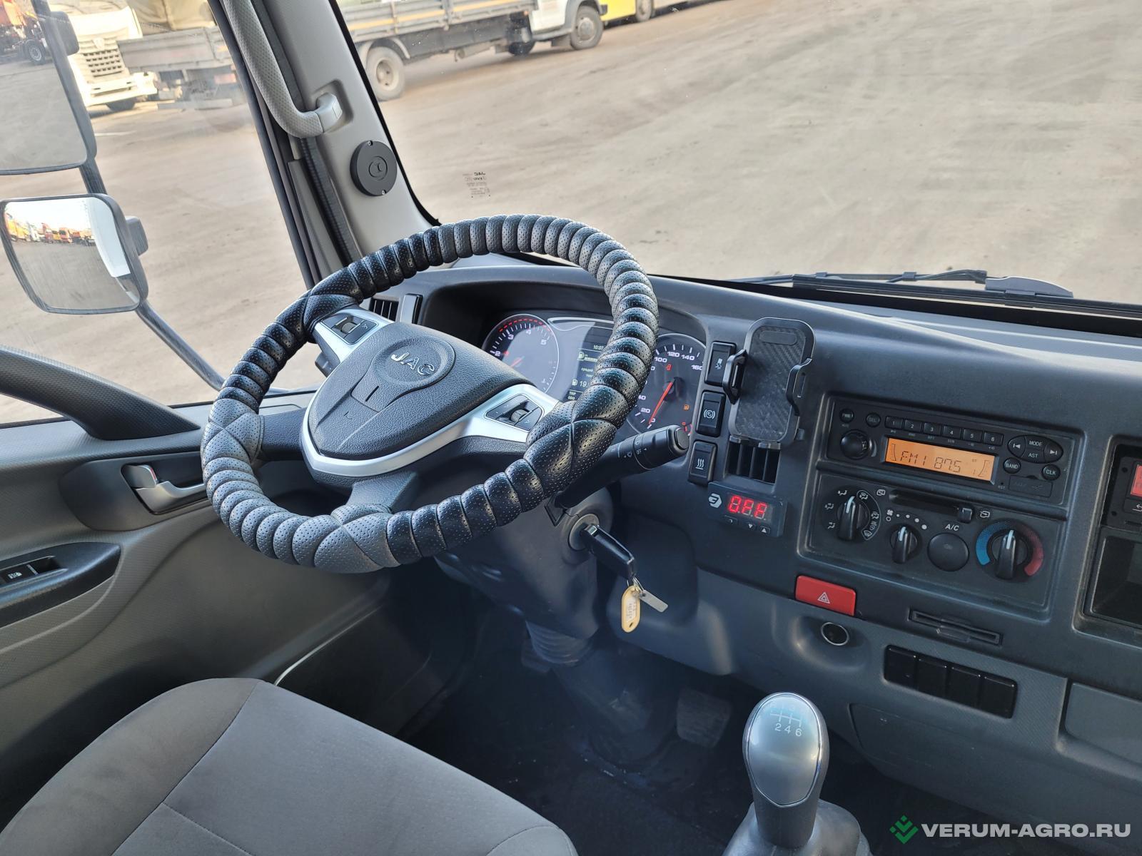 Грузовой автотранспорт - JAC N90 Рефрежиратор