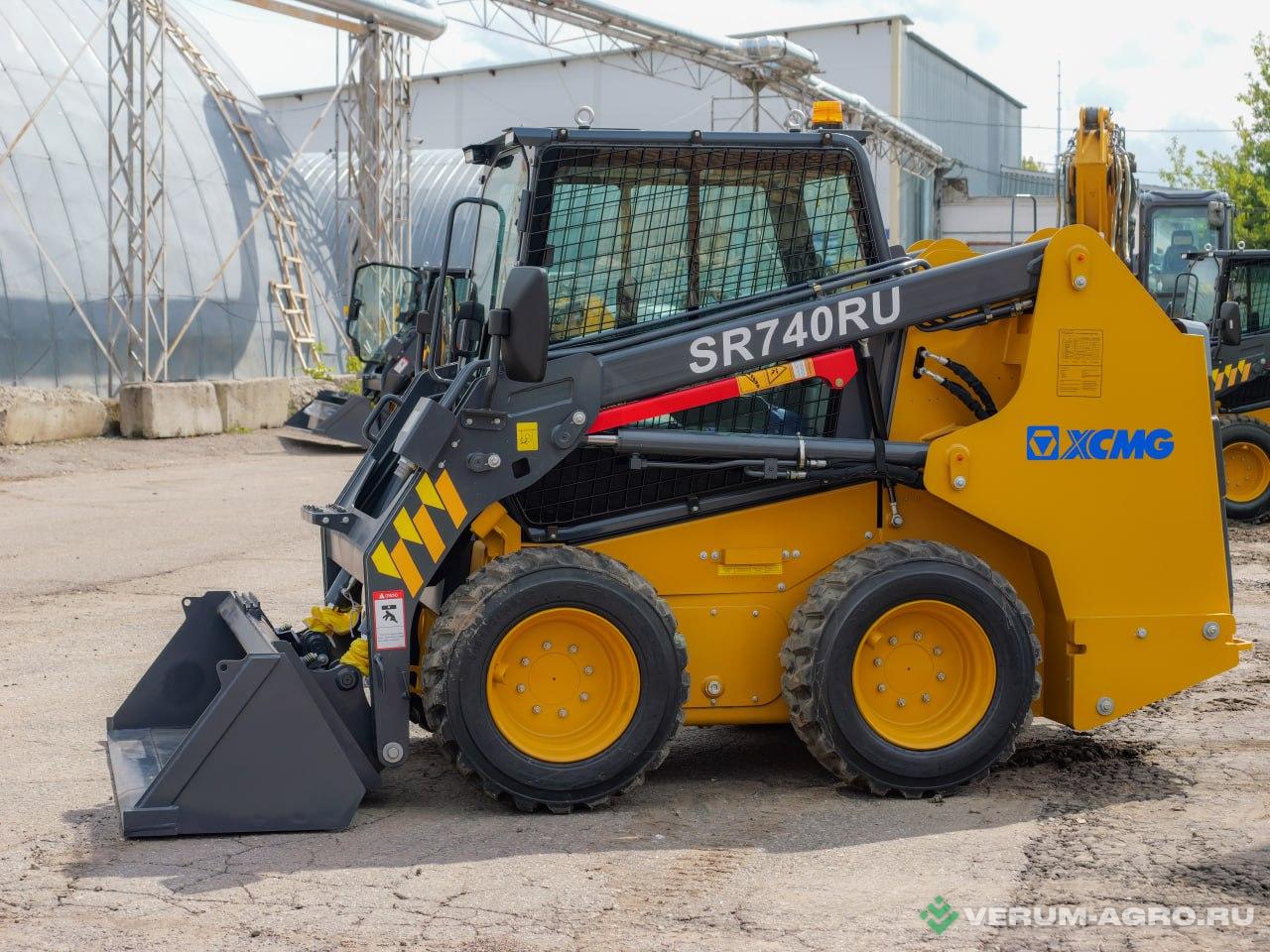 Мини-погрузчики - XCMG SR740RU 