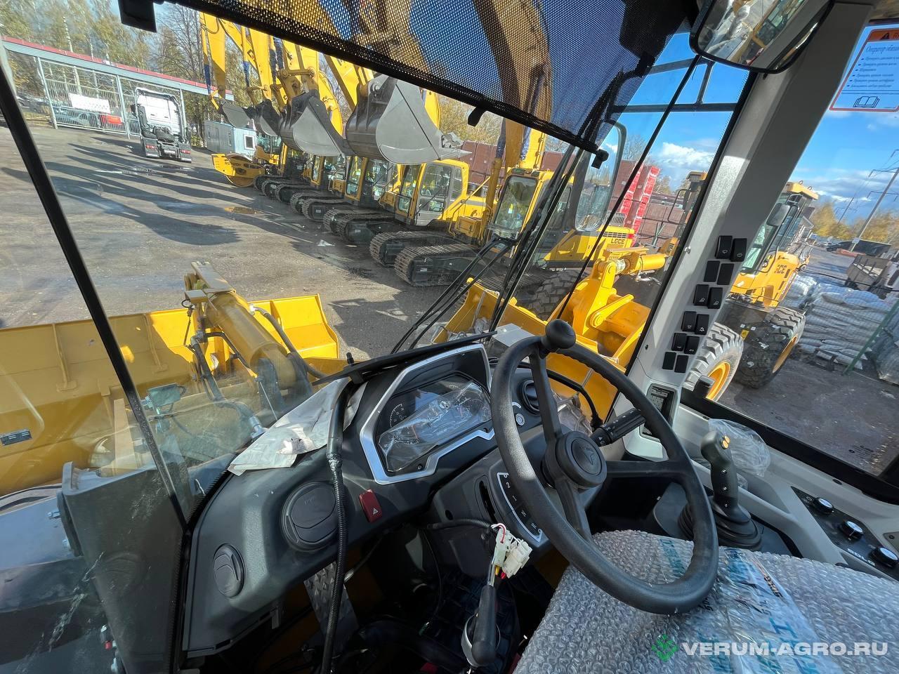 Фронтальные погрузчики - LGCE L935H 