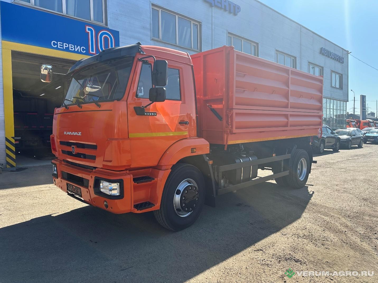 Грузовой автотранспорт - КАМАЗ 43253 (зерновоз-самосвал 3-х сторонний) 