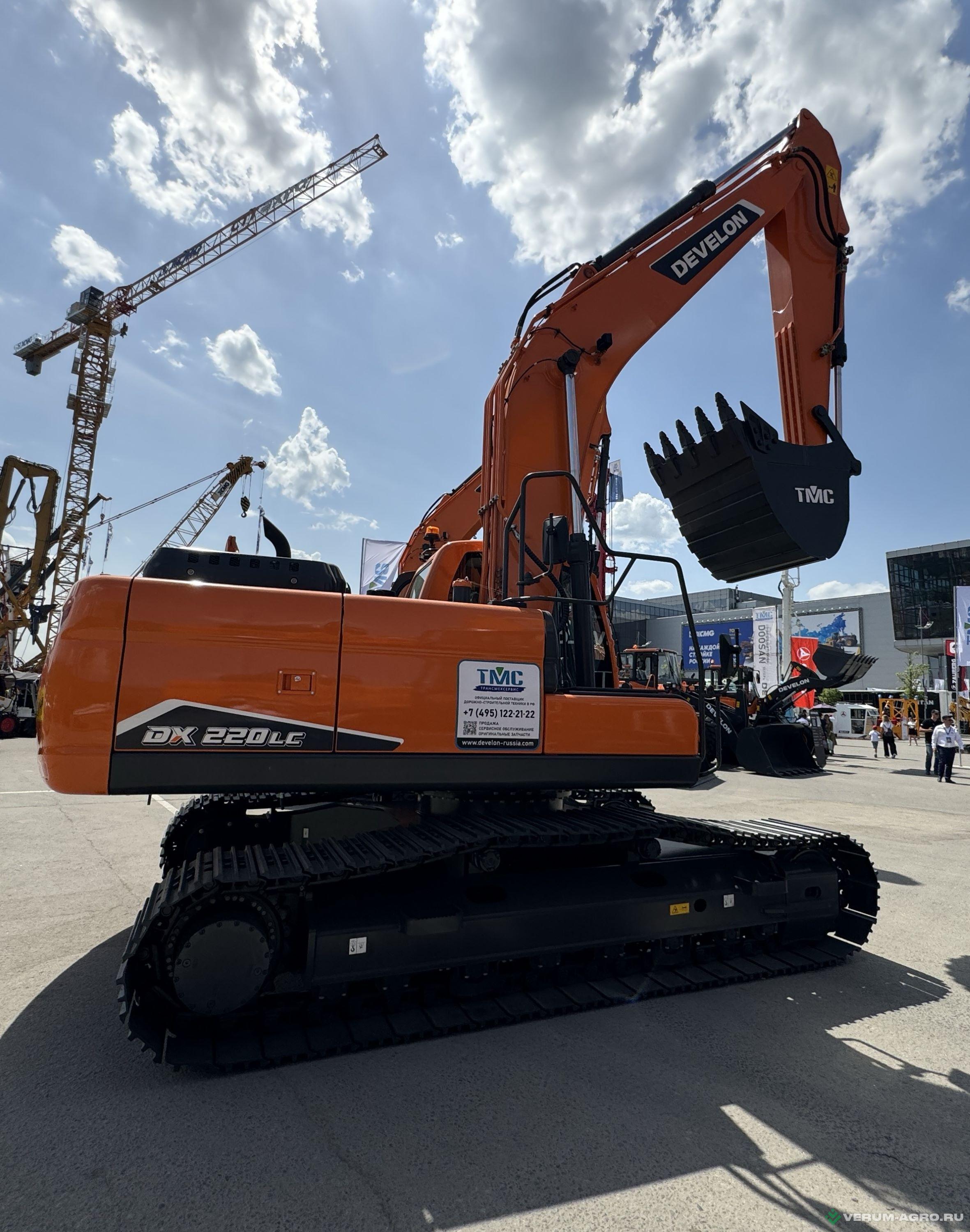 Экскаваторы - DEVELON DX220LC-7M Гусеничный