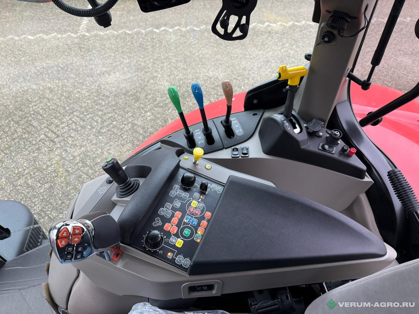 Колесные тракторы - CASE Puma 220 