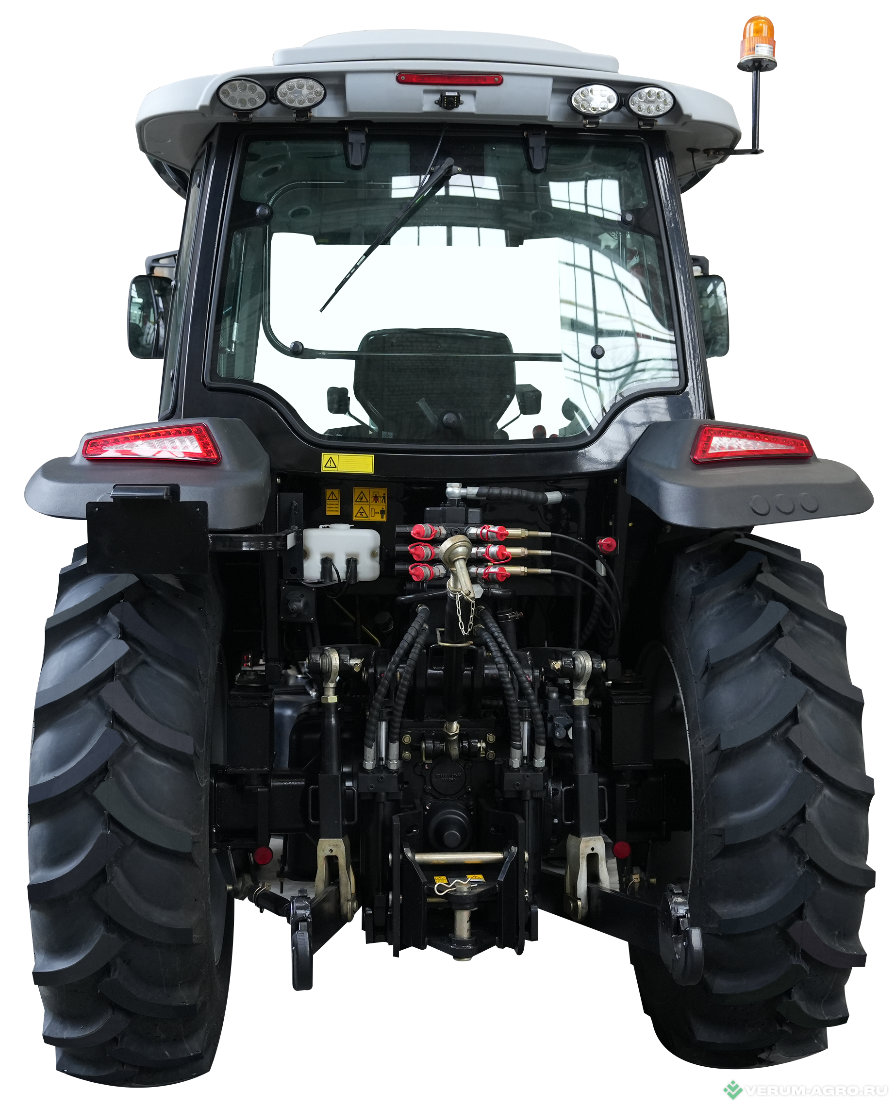 Колесные тракторы - БТЗ UMG T904 PLUS 