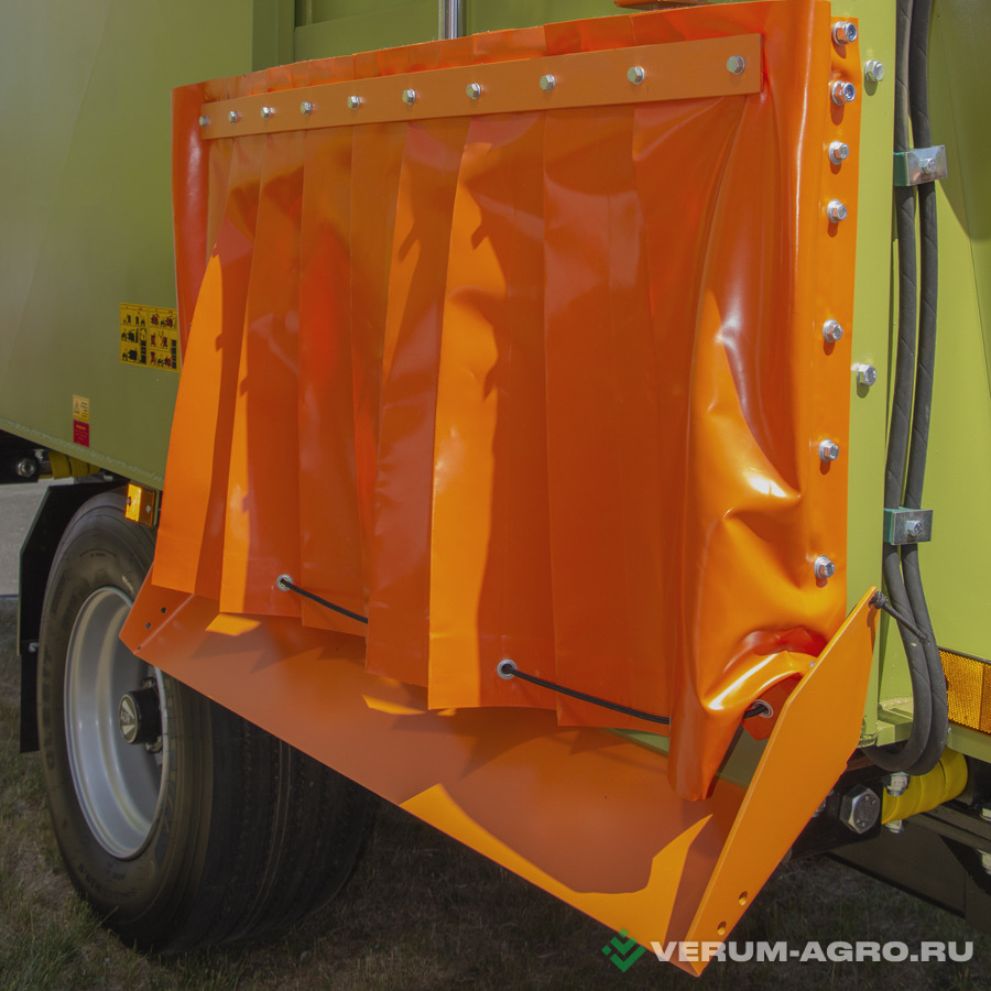 Кормораздатчики-смесители - БЕЛАГРОМАШ Кормораздатчик-смеситель СРКВ-13 с вертикальным шнеком
