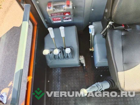 Колесные тракторы - ЯРОСЛАВЕЦ Я-250 