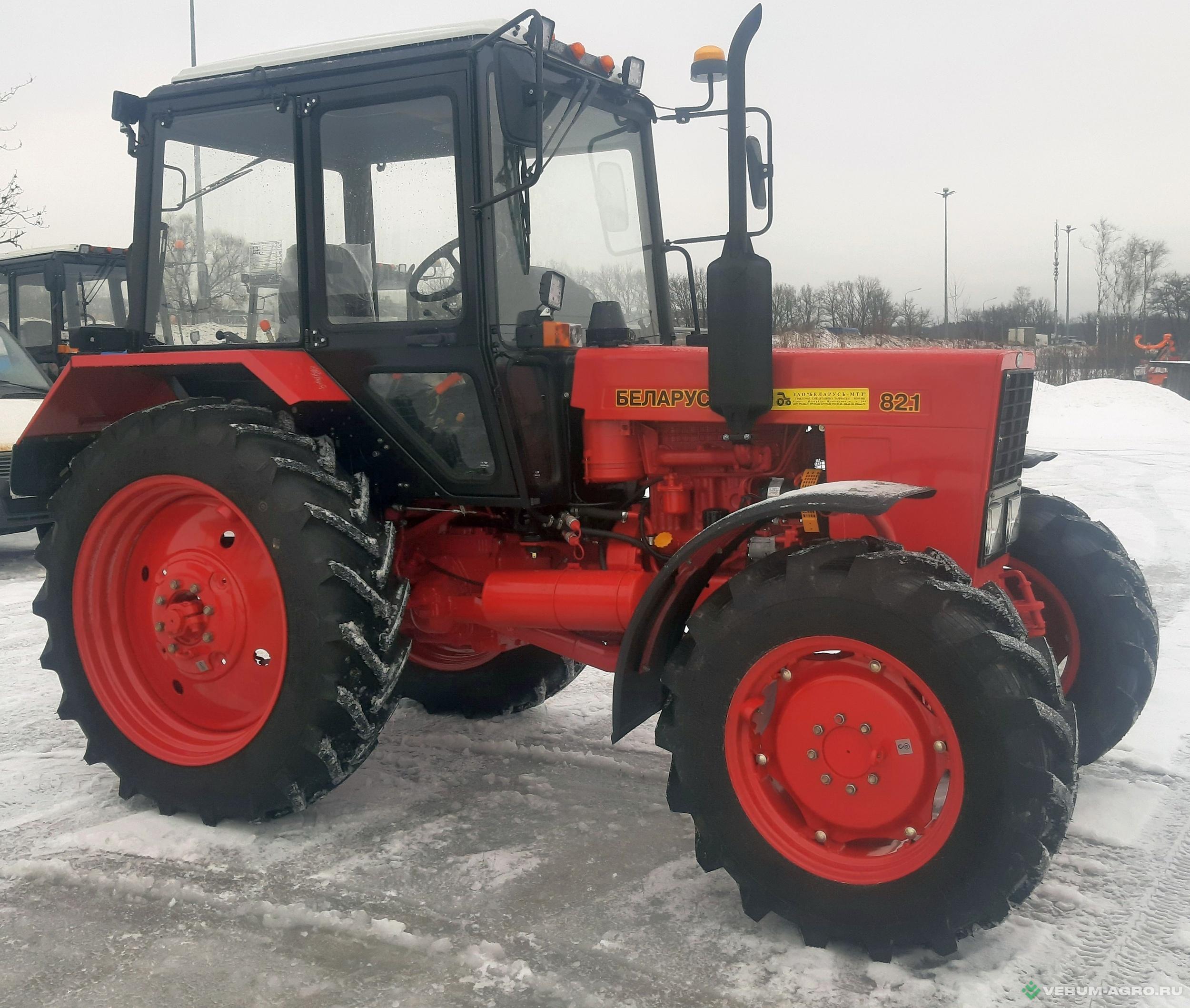 Колесные тракторы - BELARUS 82.1 022