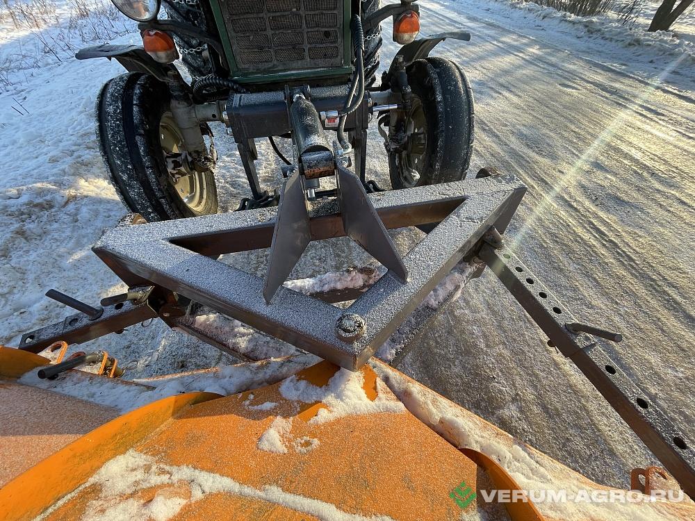 Навесные погрузчики - METAL-FACH Переднее навесное устройство на импортные трактора