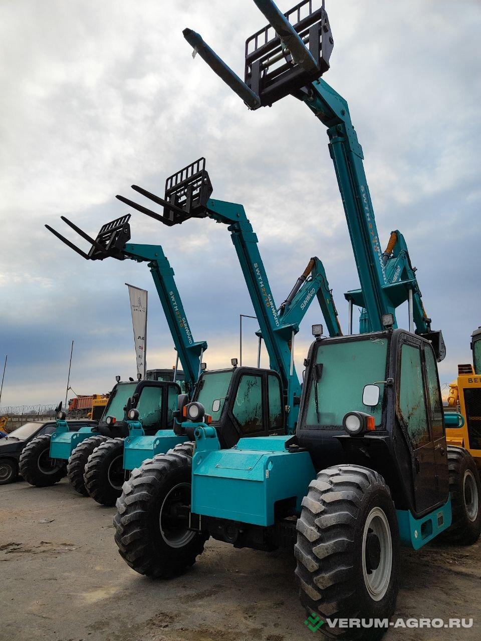 Телескопические погрузчики - SUNWARD SWTH 2710 Телескоп Высота 10 метров , г.п 2.700 