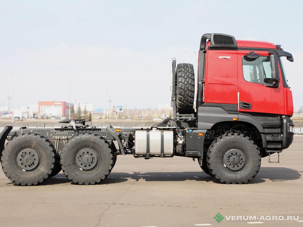 Грузовой автотранспорт - КАМАЗ 65954-40002-AA тягач (6x6), шины 16.00R20 