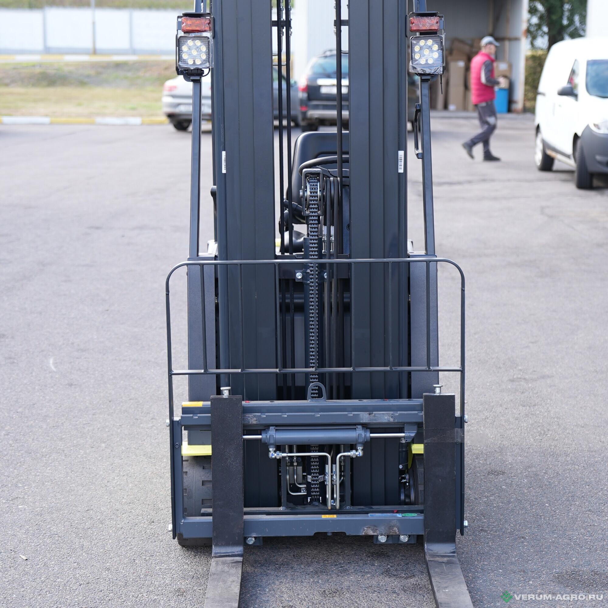 Мини-погрузчики - YETT YETT ERM15 mini ZSM450-SS 