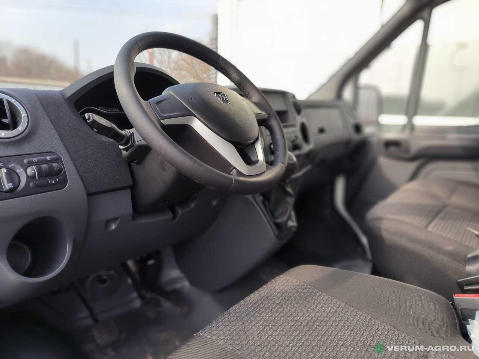Грузовой автотранспорт - ГАЗ А21R35 