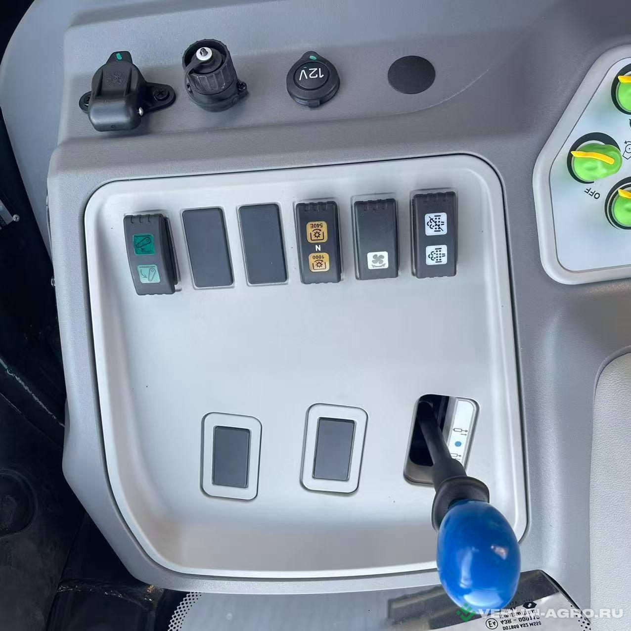 Колесные тракторы - DEUTZ-FAHR 2804 