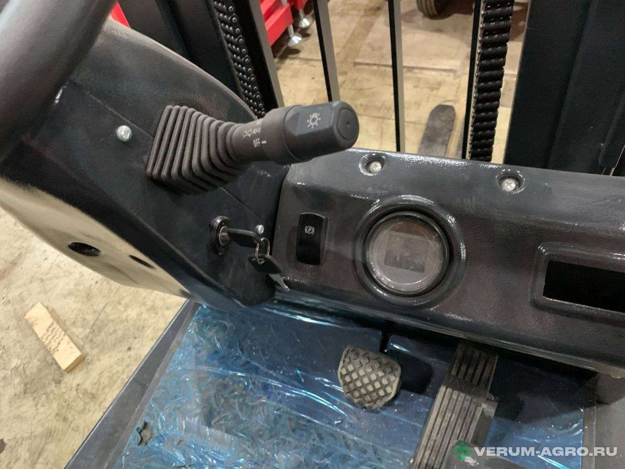 Мини-погрузчики - YETT ERM13 mini li-ion ZSM450-SS 