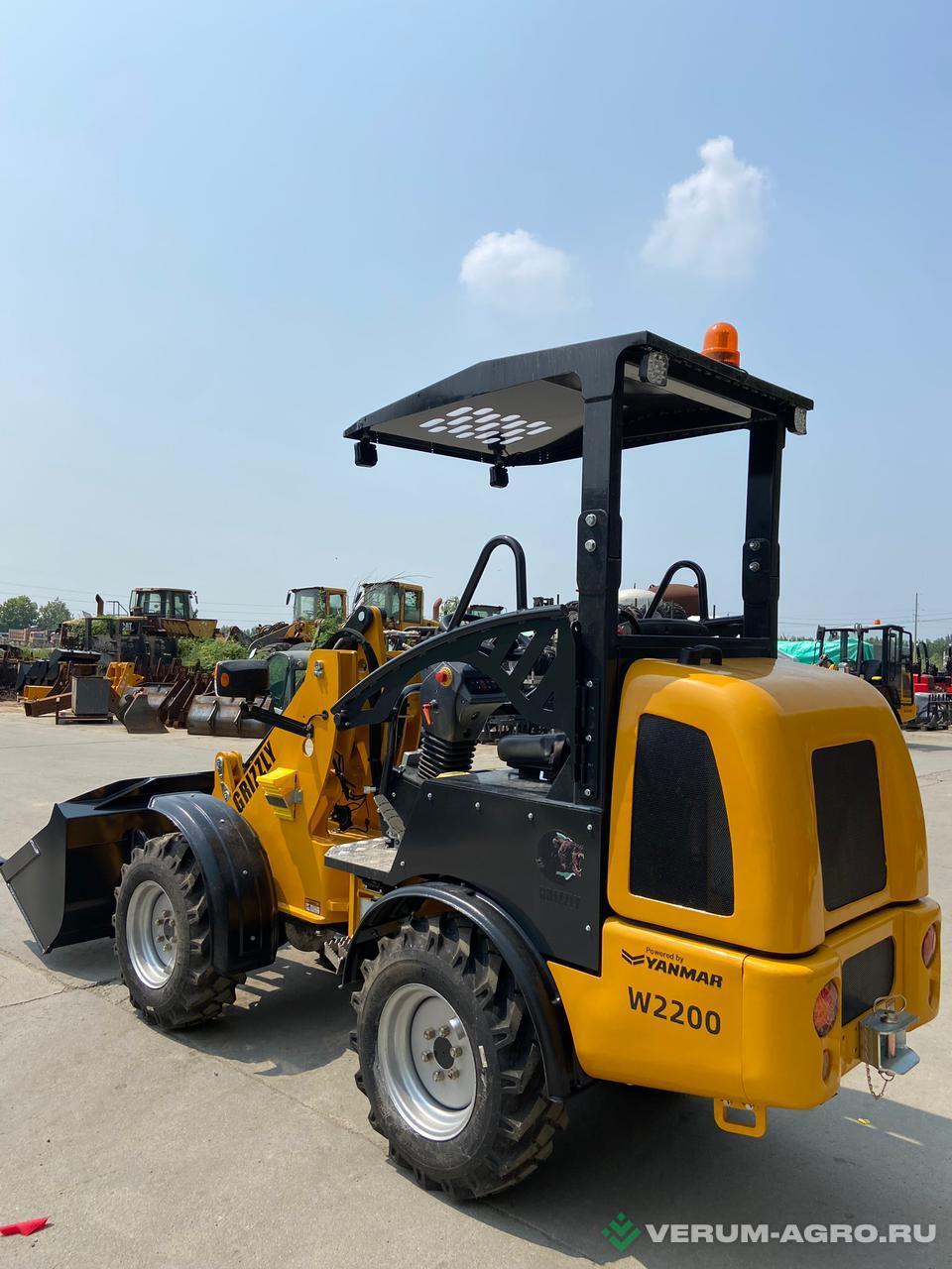 Фронтальные погрузчики - GRIZZLY W2200 