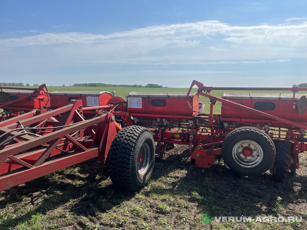 Прочее - АГРОМАШАЛТАЙ Носитель сеялок НС-2 в комплекте с сеялками Planter 8DF,туковая с-ма,СКВ,сеялка пропашная- 2шт