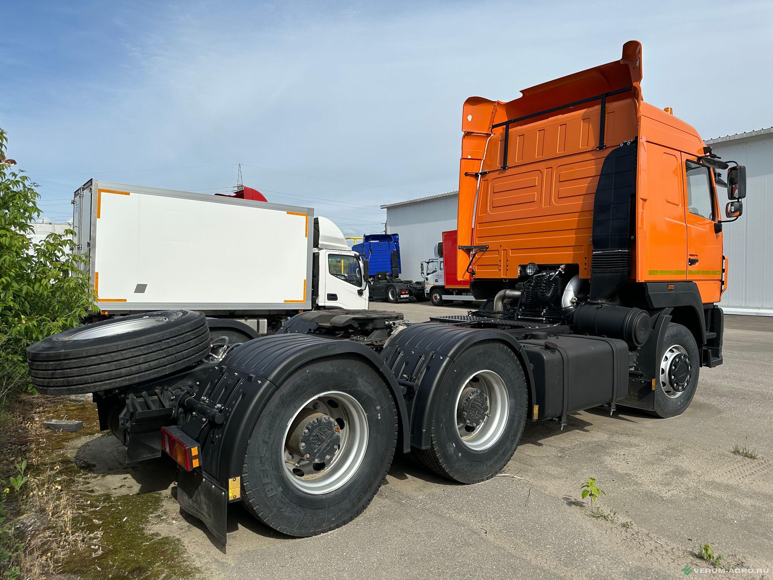 Грузовой автотранспорт - МАЗ 64А028-570-020 Тягач