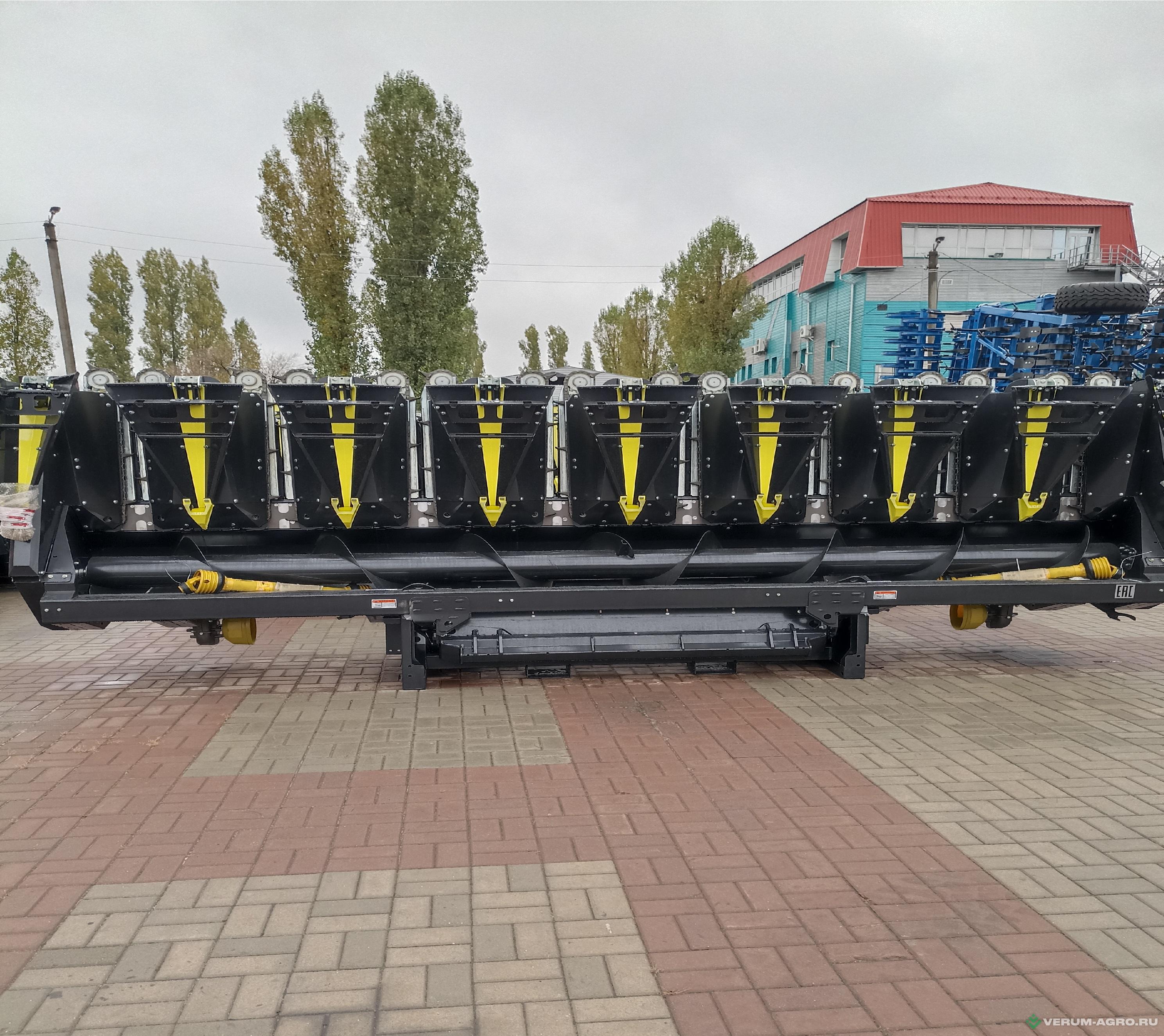 Жатки и оборудование для комбайнов - OLIMAC DRAGO GT 8 рядов