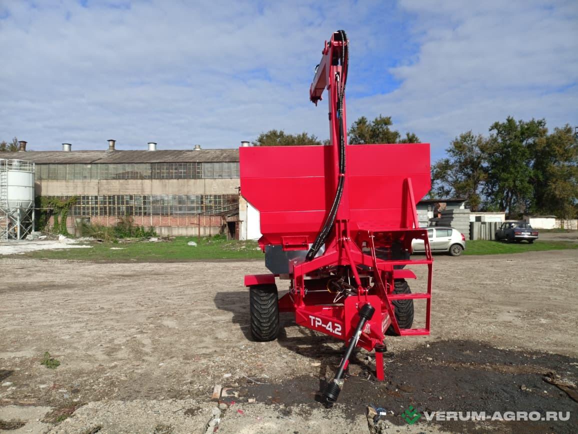 Прочее - НЬЮЛАЙНАГРО Разбрасыватель минеральных удобрений MAGNUM 3000 прицепной